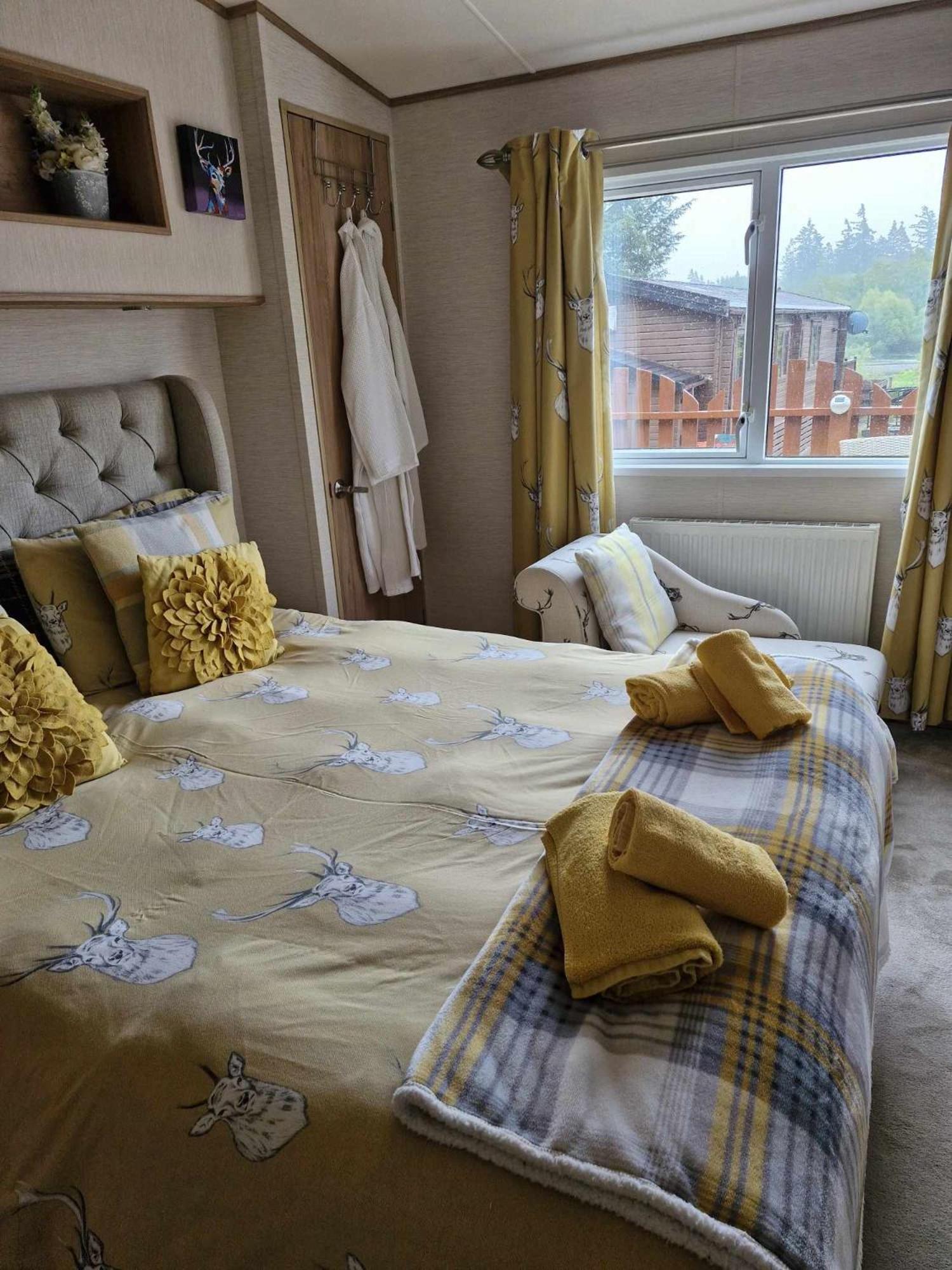 Cairn View Chalet Villa Aviemore Exterior foto